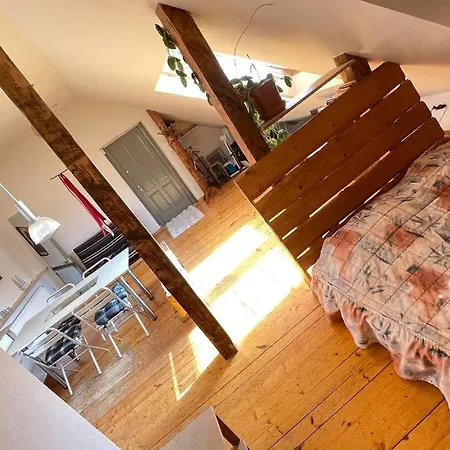 Mansard Studio In The Heart Of Old Town Apartment *